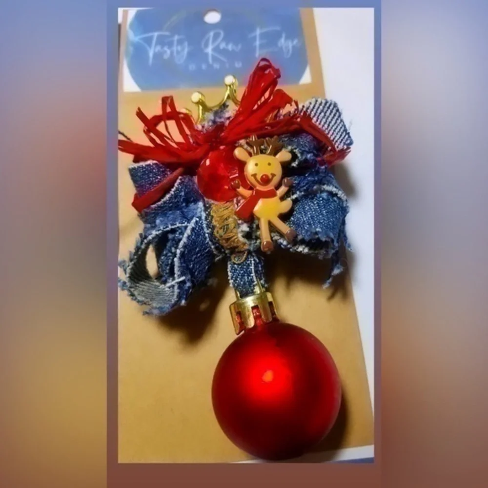 Tasty Raw Edge Denim Queen Reindeer Ornament Pin